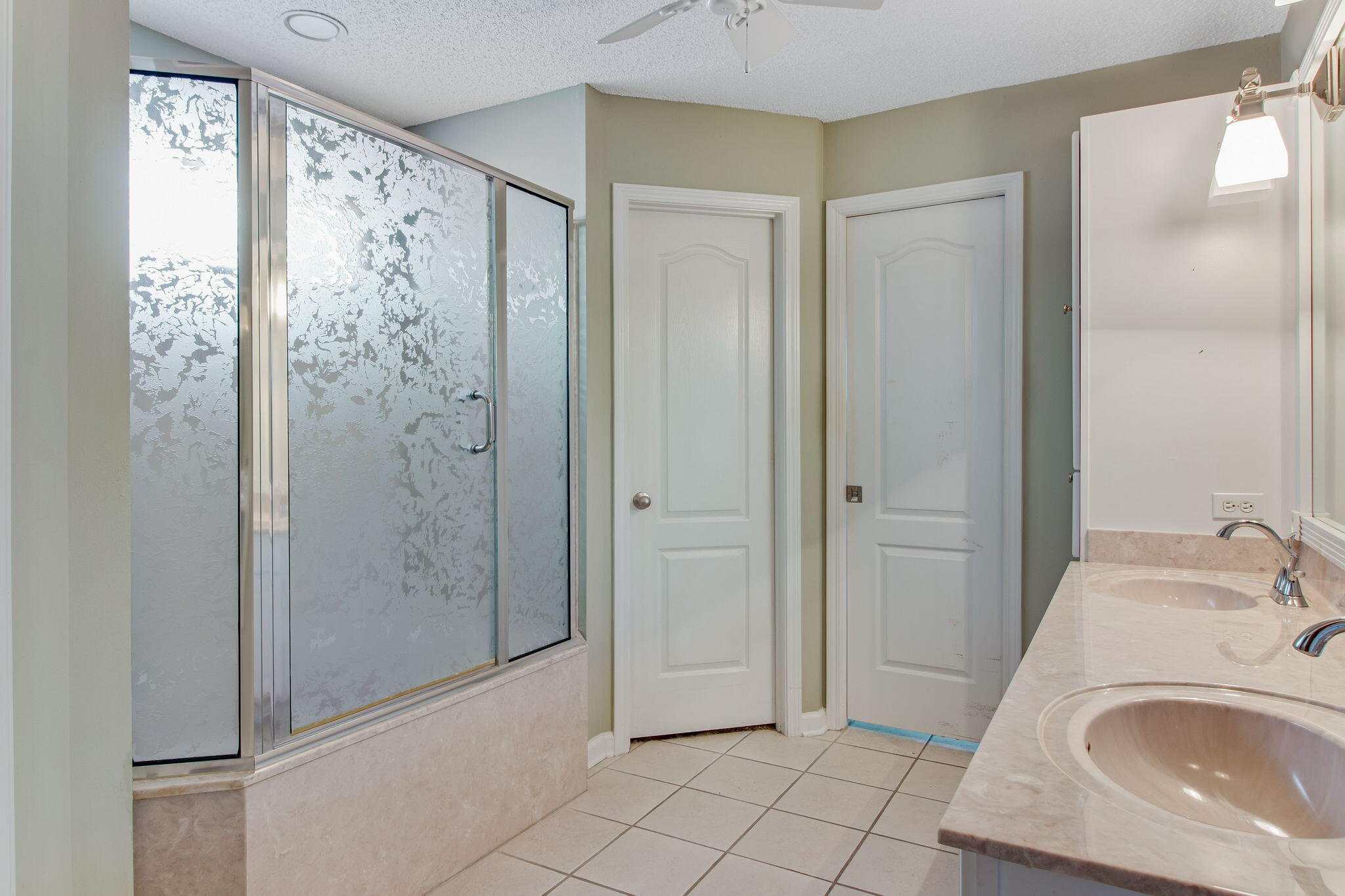 4383 Vardon Way Niceville, FL 32578 - Photo 11 of 15 17-web-or-mls-4383-vardon-way