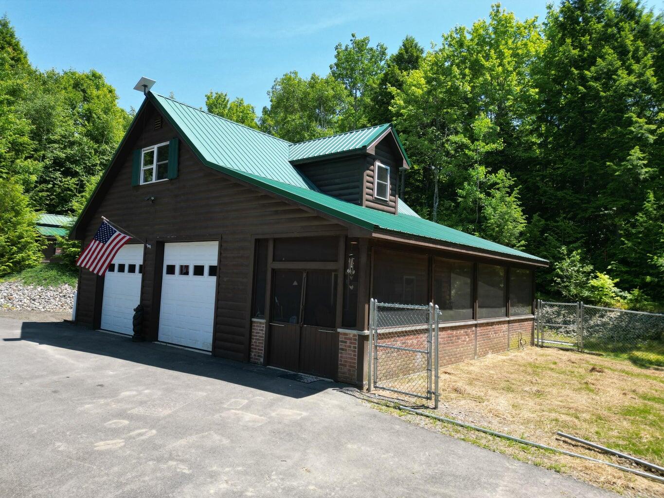 25 Loop Road Lincoln, ME 04457 - Photo 4 of 60 4