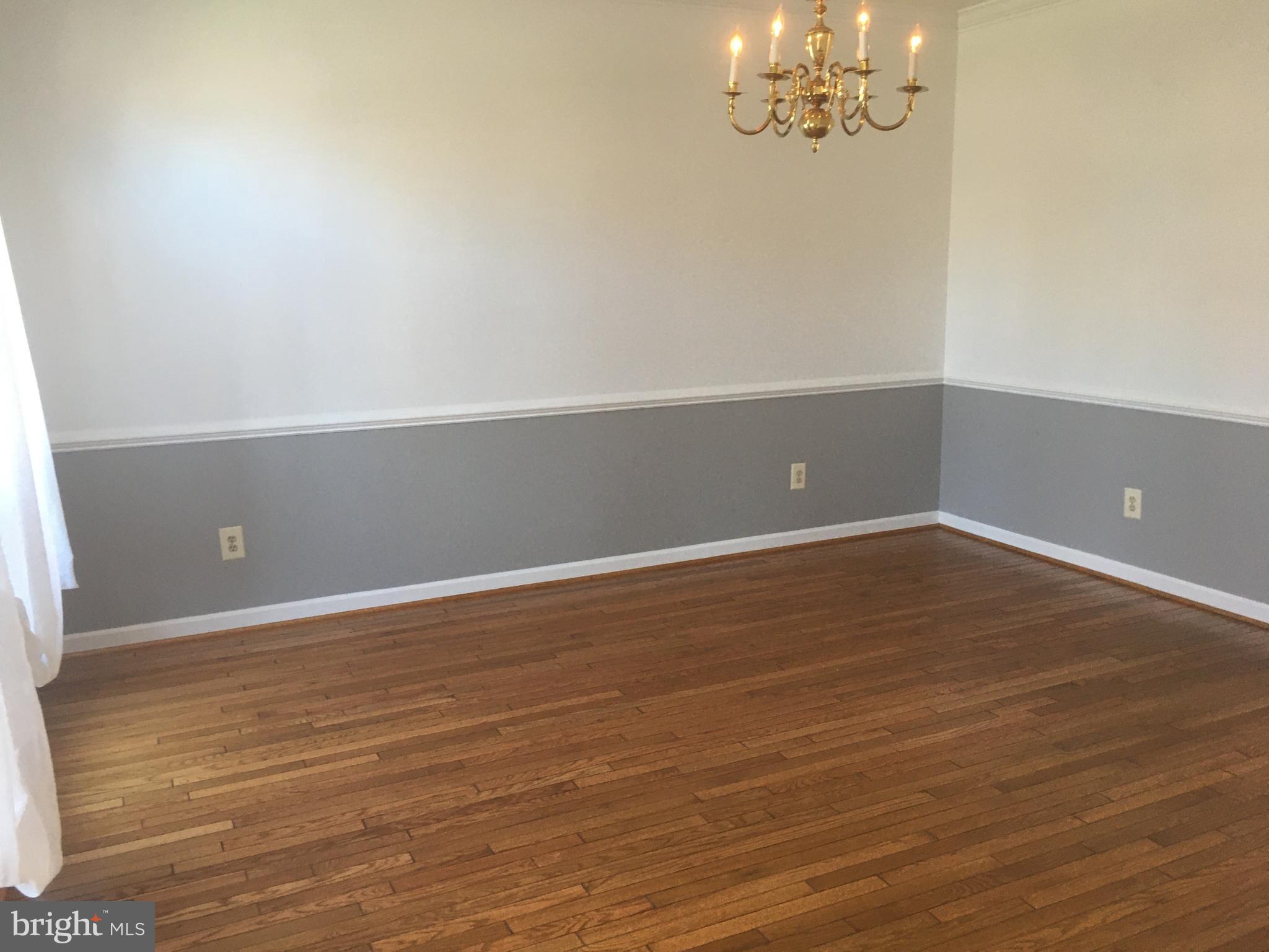 5430 Ashleigh Road Fairfax, VA 22030 - Photo 14 of 73 Dining room