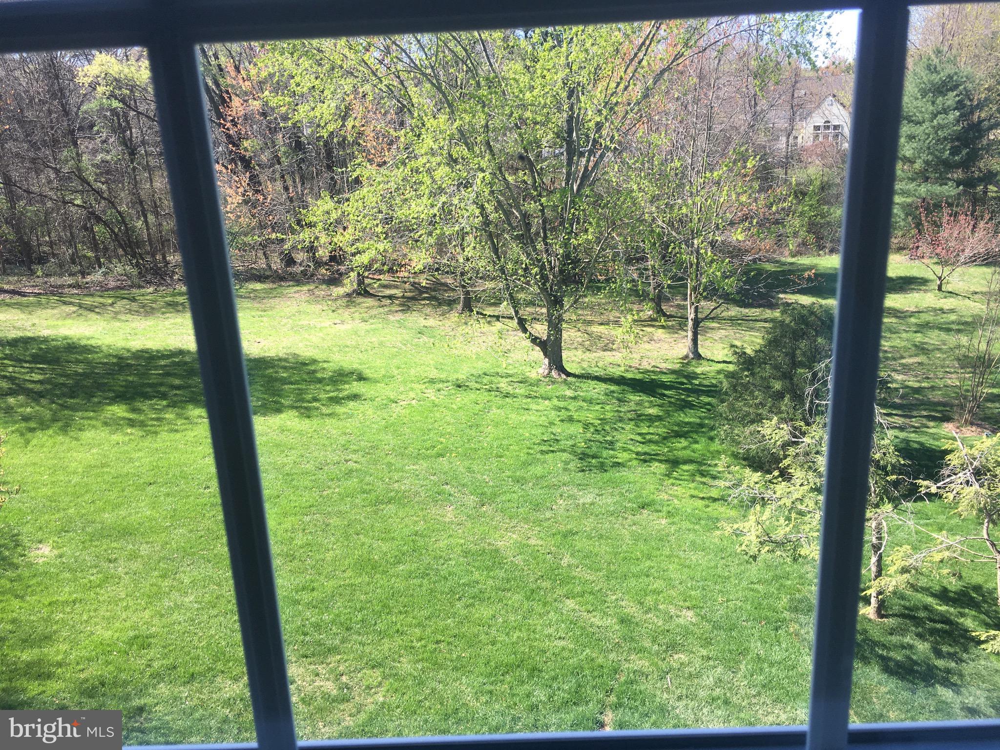 5430 Ashleigh Road Fairfax, VA 22030 - Photo 43 of 73 Outdoor view from bedroom 3/4