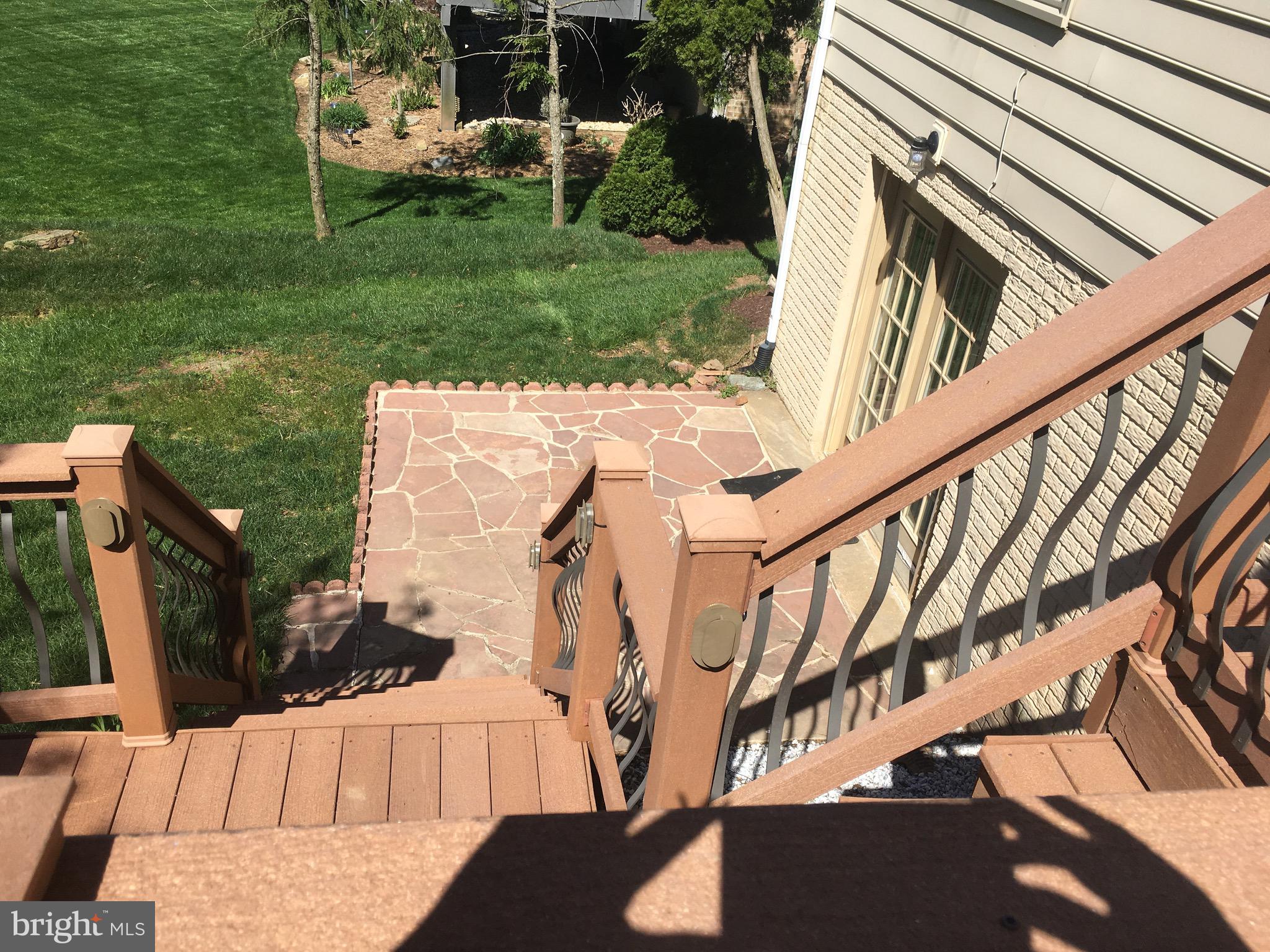 5430 Ashleigh Road Fairfax, VA 22030 - Photo 68 of 73 steps to patio