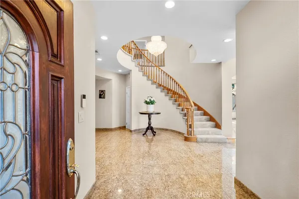 $1,599,999 | 6056 Lake Lindero Drive, Agoura Hills, CA 91301