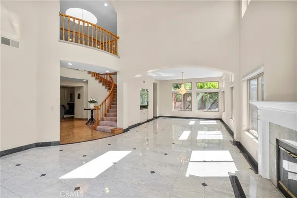 $1,599,999 | 6056 Lake Lindero Drive, Agoura Hills, CA 91301