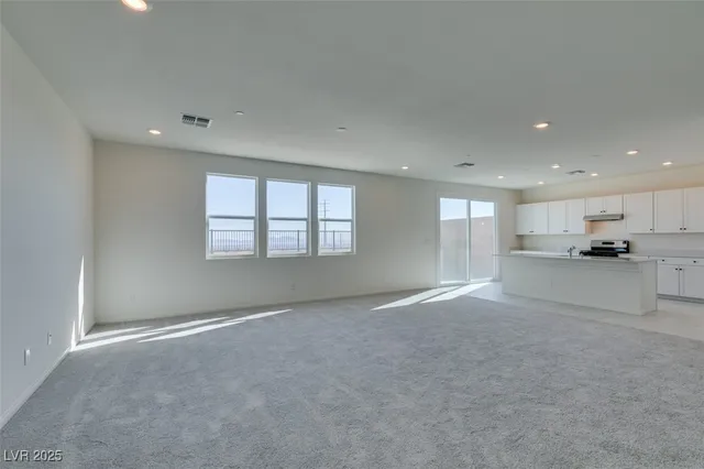 $3,200 | 5632 Hill Spire Street, Las Vegas, NV 89166