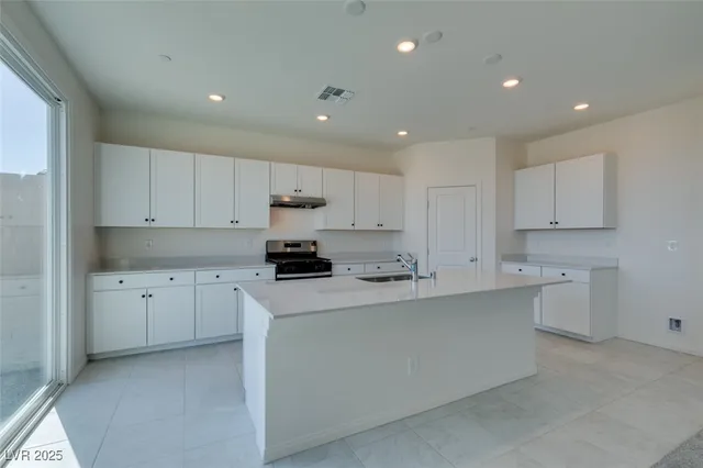 $3,200 | 5632 Hill Spire Street, Las Vegas, NV 89166