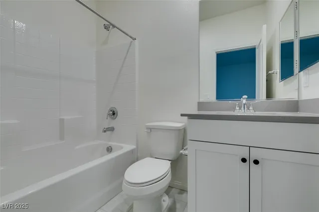 $3,200 | 5632 Hill Spire Street, Las Vegas, NV 89166