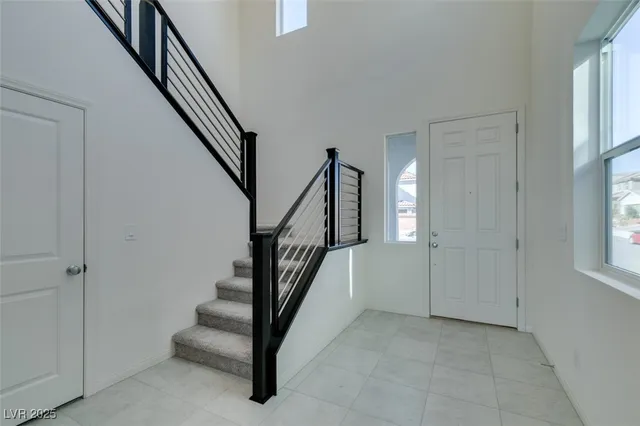$3,200 | 5632 Hill Spire Street, Las Vegas, NV 89166