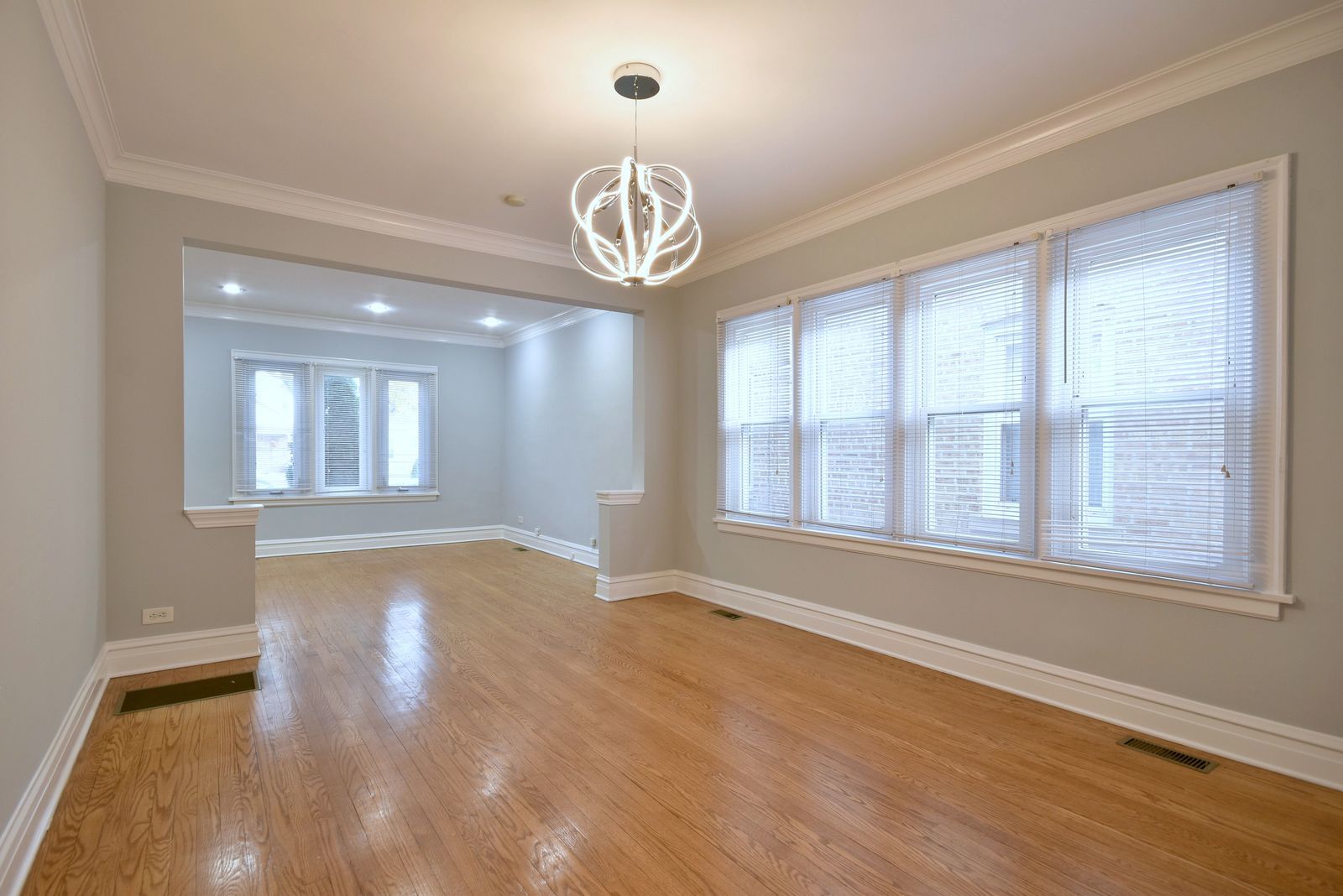 3410 North Rutherford Avenue Chicago, IL 60634 - Photo 11 of 50