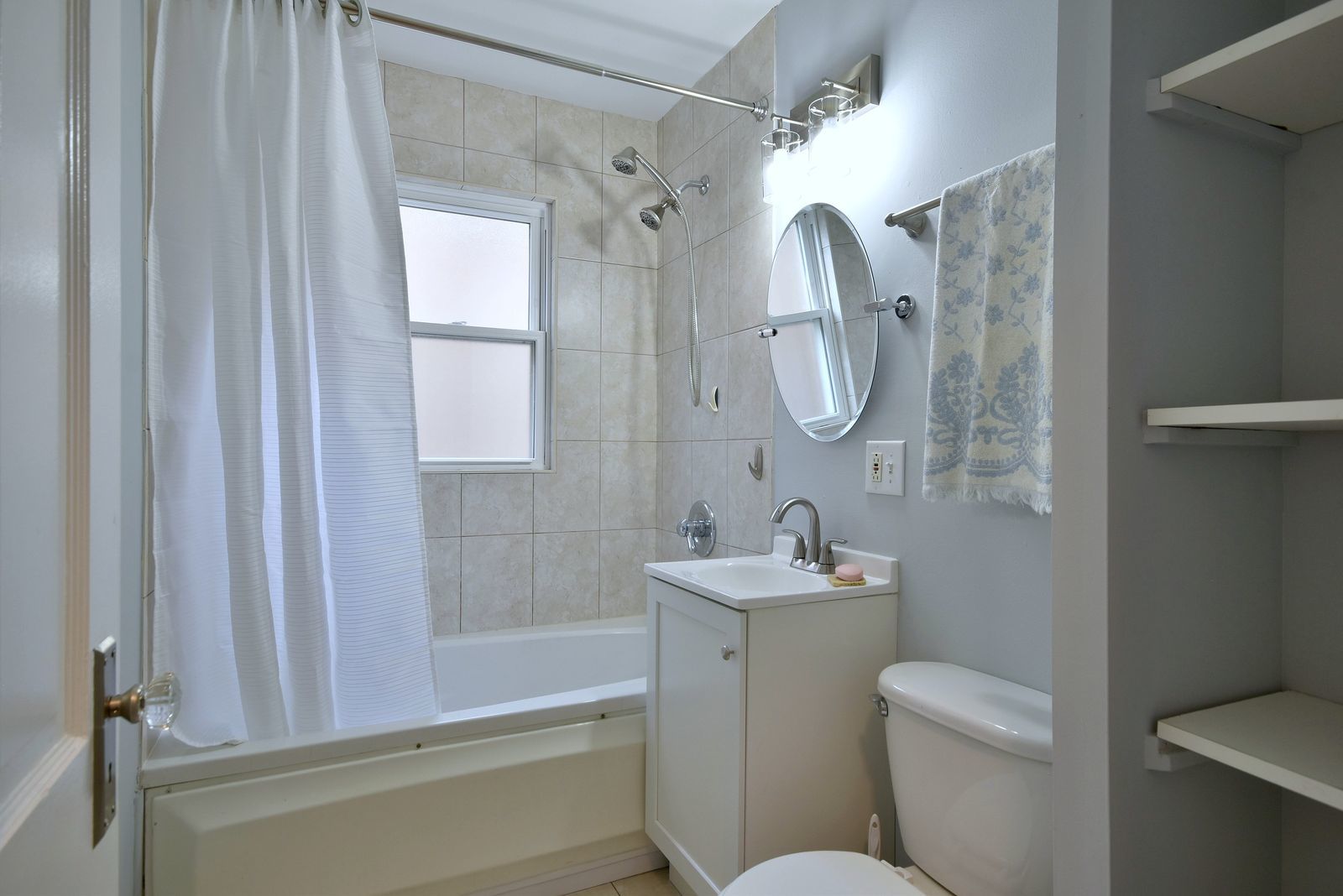 3410 North Rutherford Avenue Chicago, IL 60634 - Photo 18 of 50