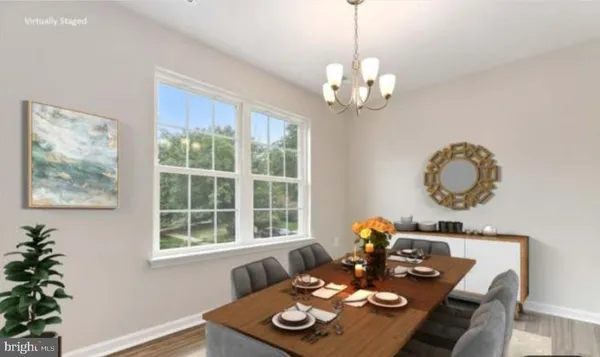 $2,450 | 6425 Richmond Highway, Unit 301, Alexandria, VA 22306