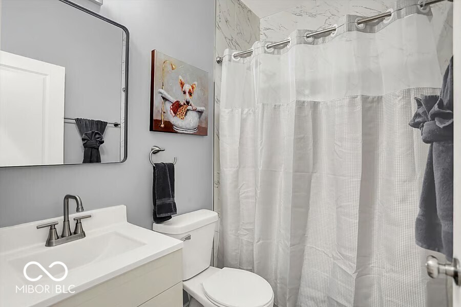 1706 Ingram Street Indianapolis, IN 46218 - Photo 9 of 11