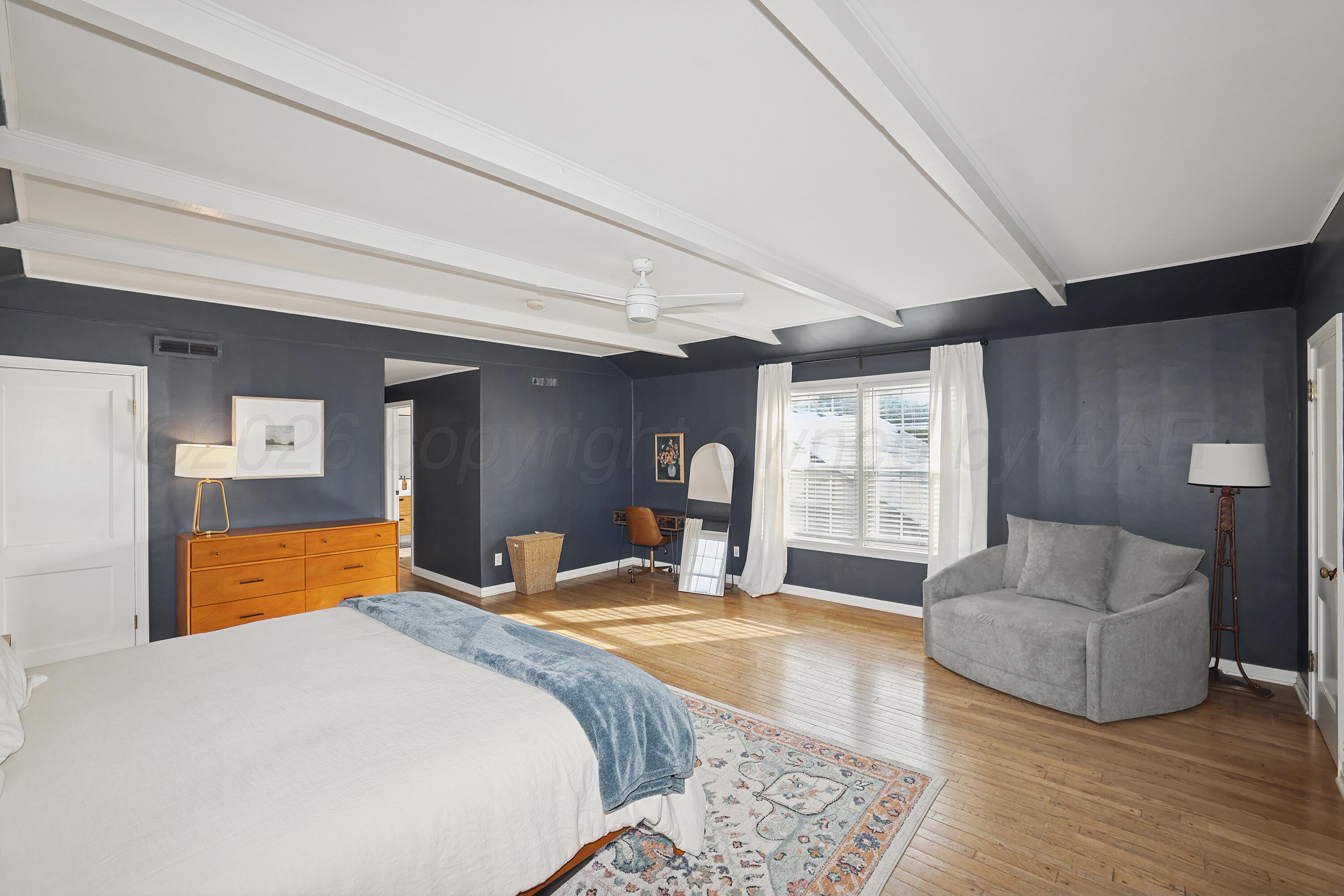 2102 South Hayden Street Amarillo, TX 79109 - Photo 19 of 37 20-Primary Bedroom