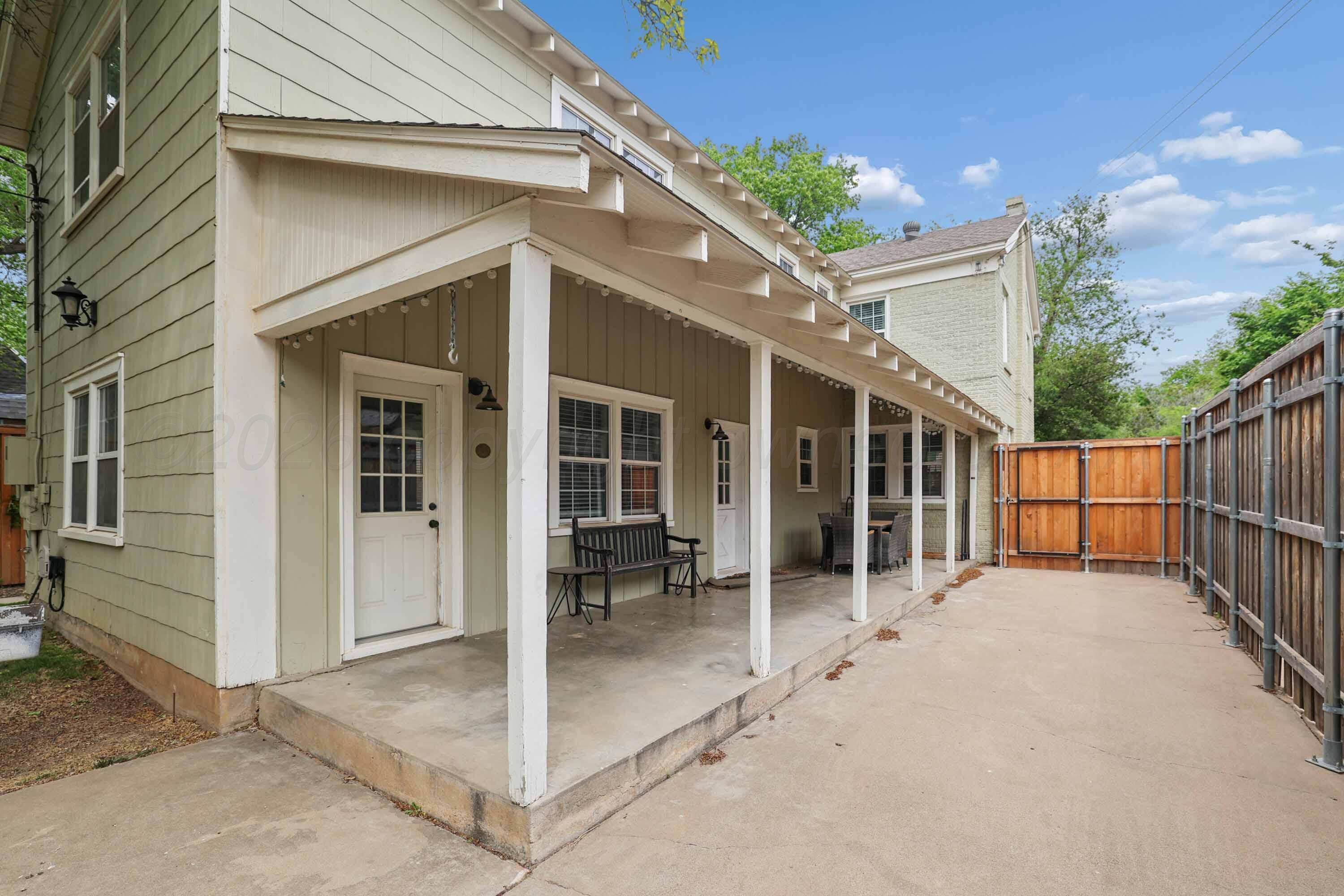 2102 South Hayden Street Amarillo, TX 79109 - Photo 33 of 37 Back Patio