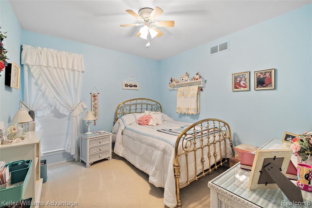 1838 Streamedge Court Rochester Hills, MI 48309 - Photo 16 of 18