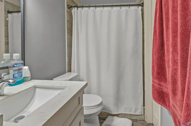 $200,000 | 15230 Silver Oak Drive, Prairieville, LA 70769