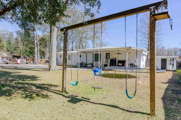 $200,000 | 15230 Silver Oak Drive, Prairieville, LA 70769