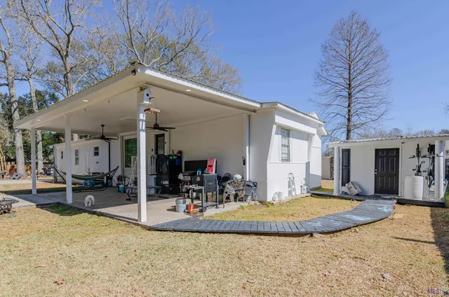 $200,000 | 15230 Silver Oak Drive, Prairieville, LA 70769