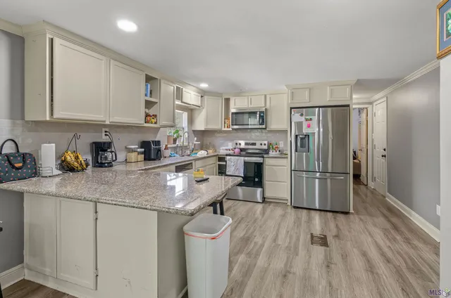 $200,000 | 15230 Silver Oak Drive, Prairieville, LA 70769