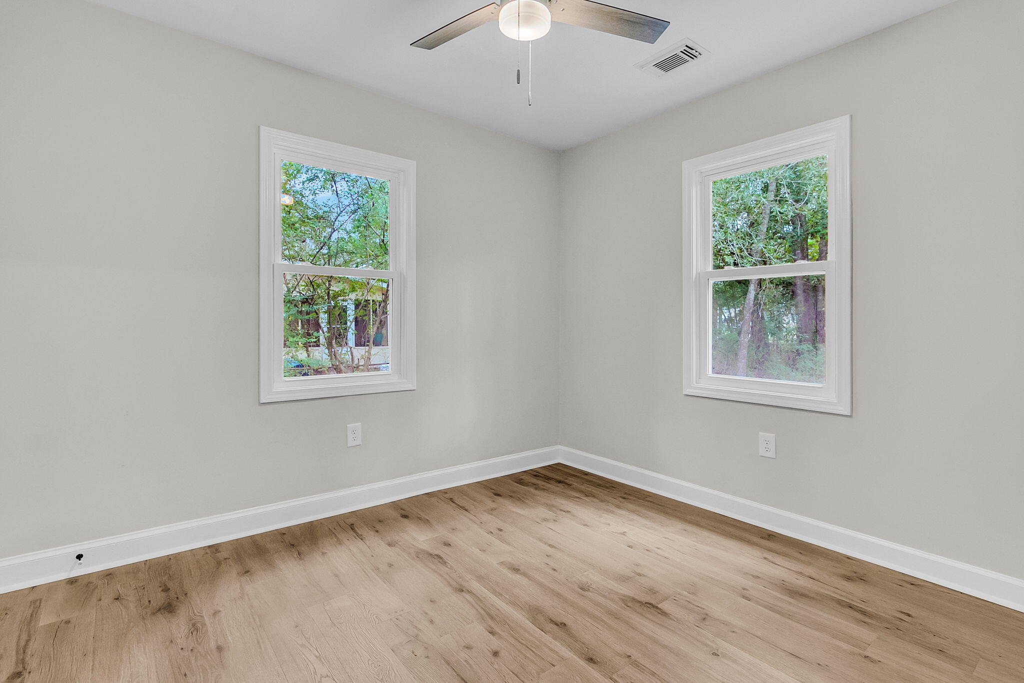 30 Guerry Circle Goose Creek, SC 29445 - Photo 11 of 24 Spacious Bedroom