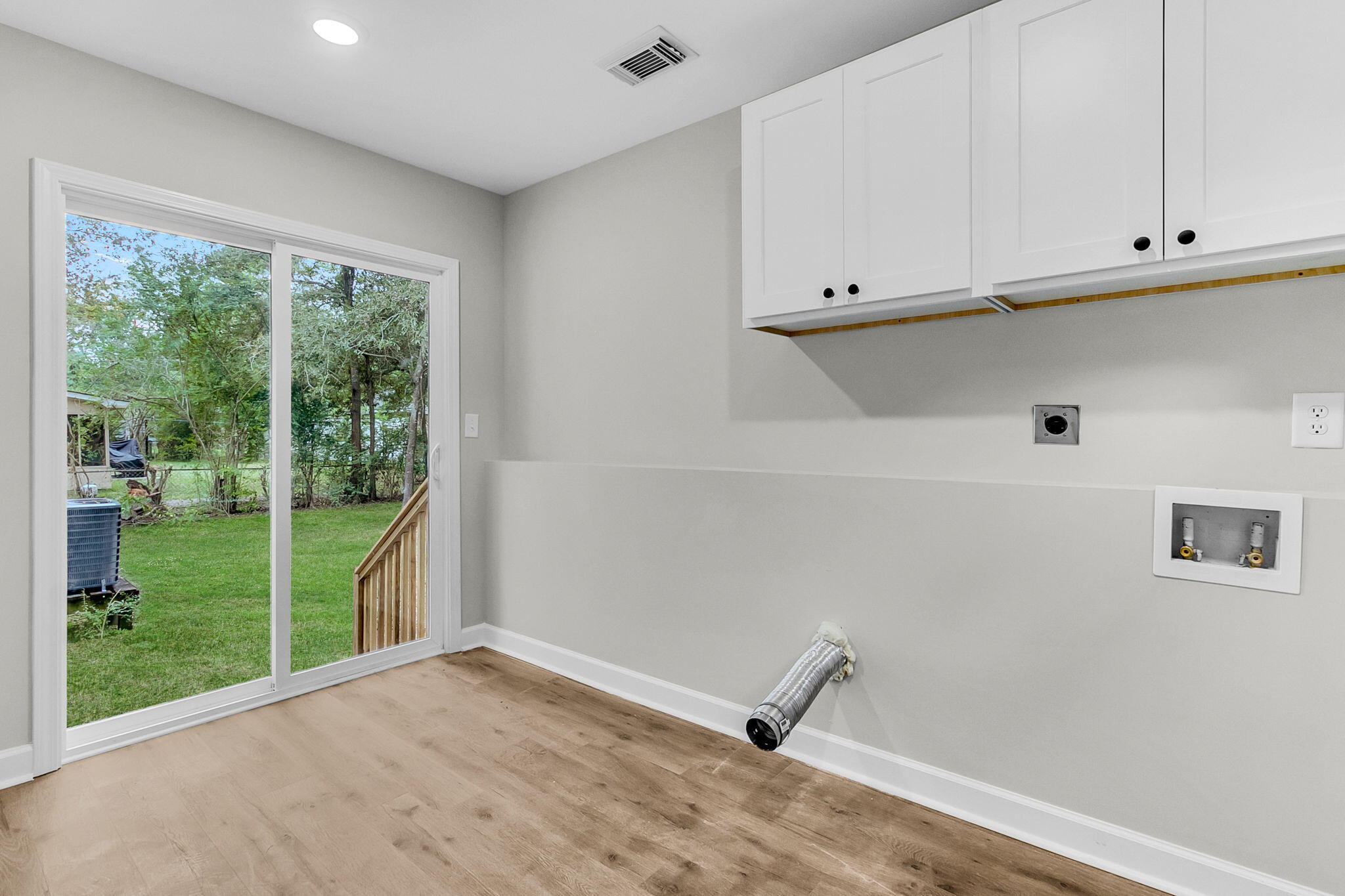 30 Guerry Circle Goose Creek, SC 29445 - Photo 18 of 24 Laundry Room