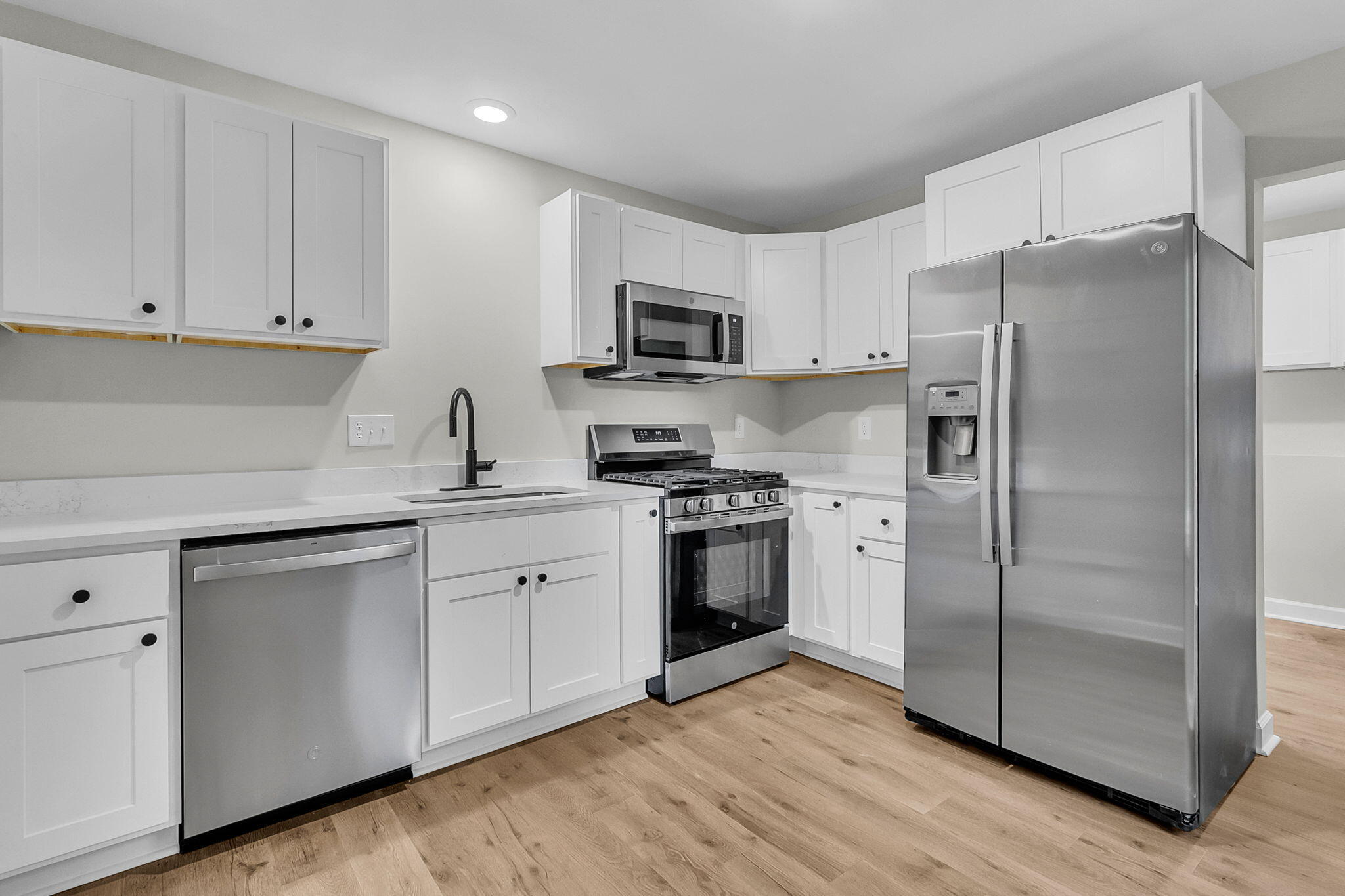 30 Guerry Circle Goose Creek, SC 29445 - Photo 5 of 24 New Kitchen