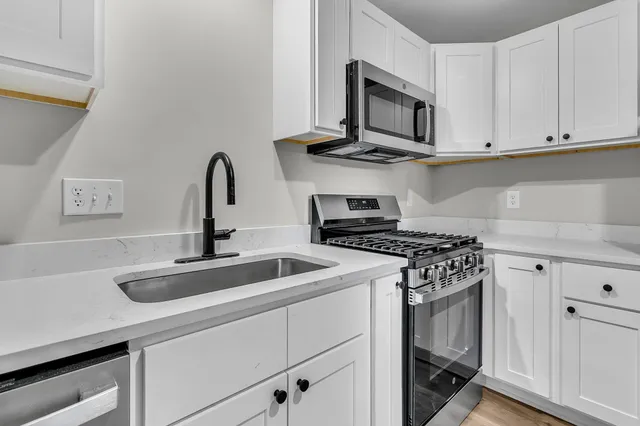 $2,400 | 30 Guerry Circle, Goose Creek, SC 29445