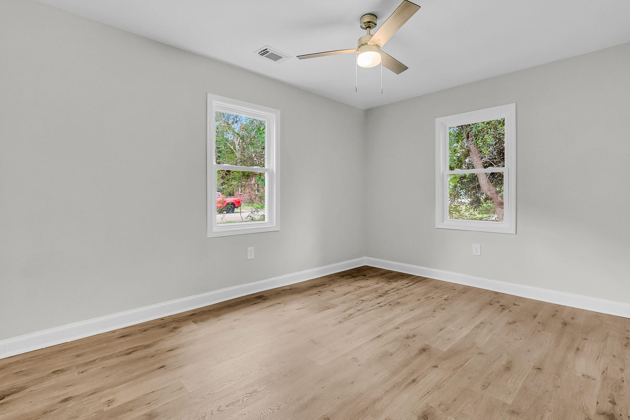 30 Guerry Circle Goose Creek, SC 29445 - Photo 10 of 24 Spacious Bedroom