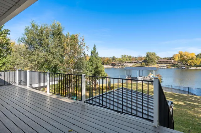 $1,700,000 | 147 South Shore Drive, Amarillo, TX 79118