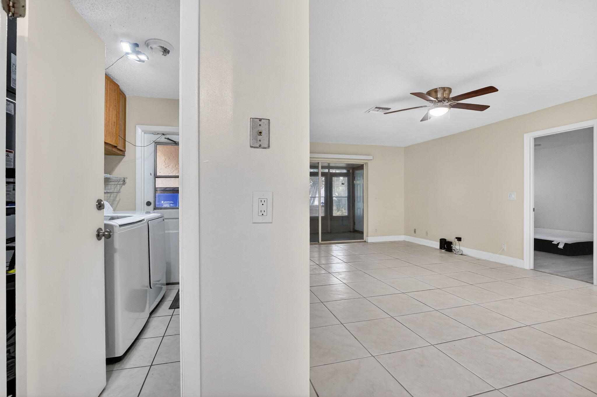 22334 Southwest 57th Circle Boca Raton, FL 33428 - Photo 25 of 29 31-web-or-mls-DSC_1168