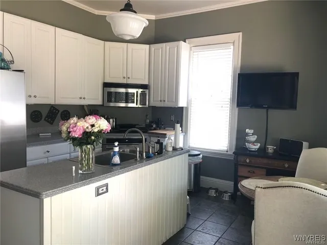 $3,000 | 236 Bryant Street, Buffalo, NY 14222