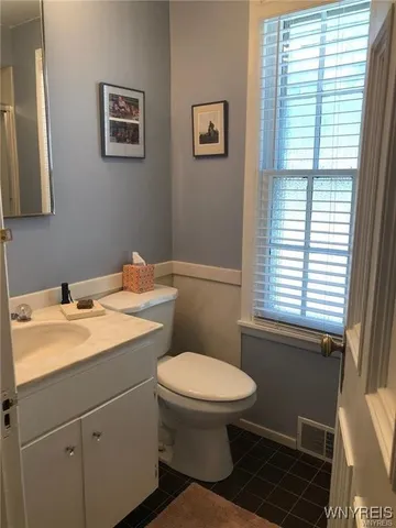 $3,000 | 236 Bryant Street, Buffalo, NY 14222