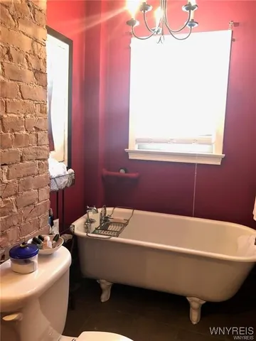 $3,000 | 236 Bryant Street, Buffalo, NY 14222