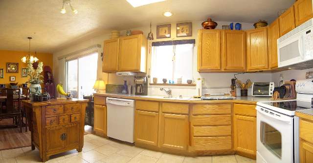 5022 North Bolivar Road Spokane Valley, WA 99216 - Photo 4 of 9