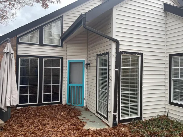 $1,850 | 18159 Whispering Gables Lane, Dallas, TX 75287