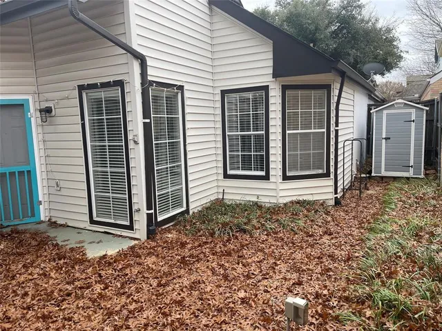 $1,850 | 18159 Whispering Gables Lane, Dallas, TX 75287