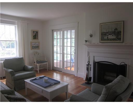 11 Brayton Point Road Westport, MA 02790 - Photo 8 of 10 Living Room.