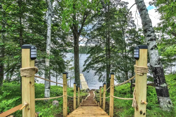 $1,600,000 | 11522-24 Back Bay Road, Minocqua, WI 54548