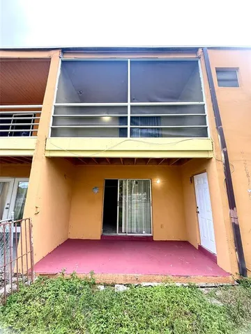 $2,000 | 2625 Northwest 60th Way, Sunrise, FL 33313