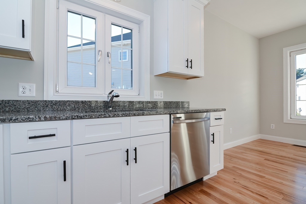 76 Pouts Lane, Unit 76 Uxbridge, MA 01569 - Photo 9 of 34