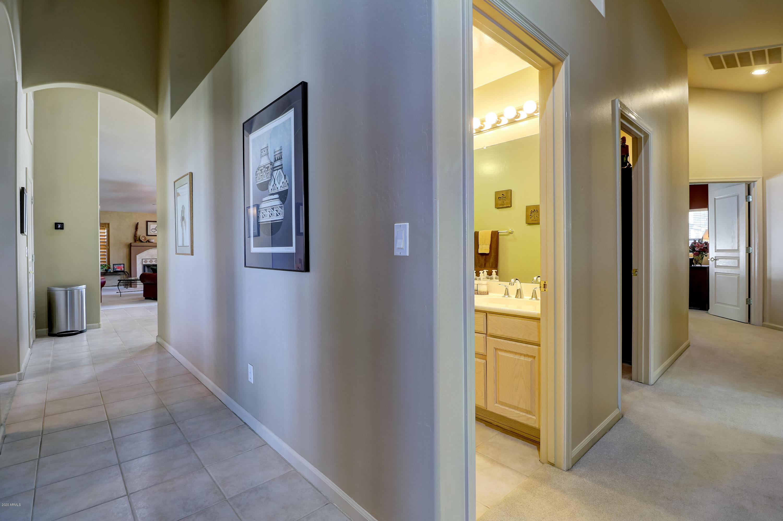 2609 East Mountain View Road Phoenix, AZ 85028 - Photo 4 of 31 B (3)