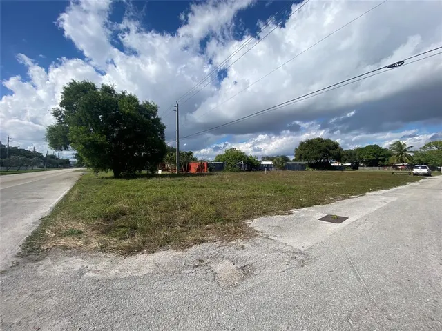a view of building with outdoor space