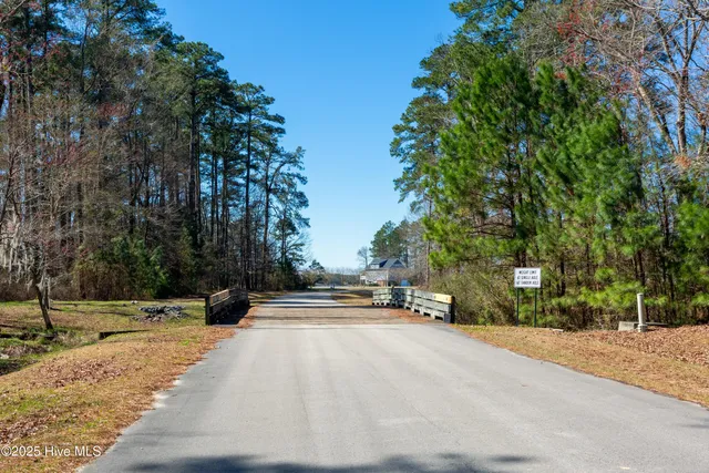 $120,000 | 75 Winfield Lane, Pinetown, NC 27865