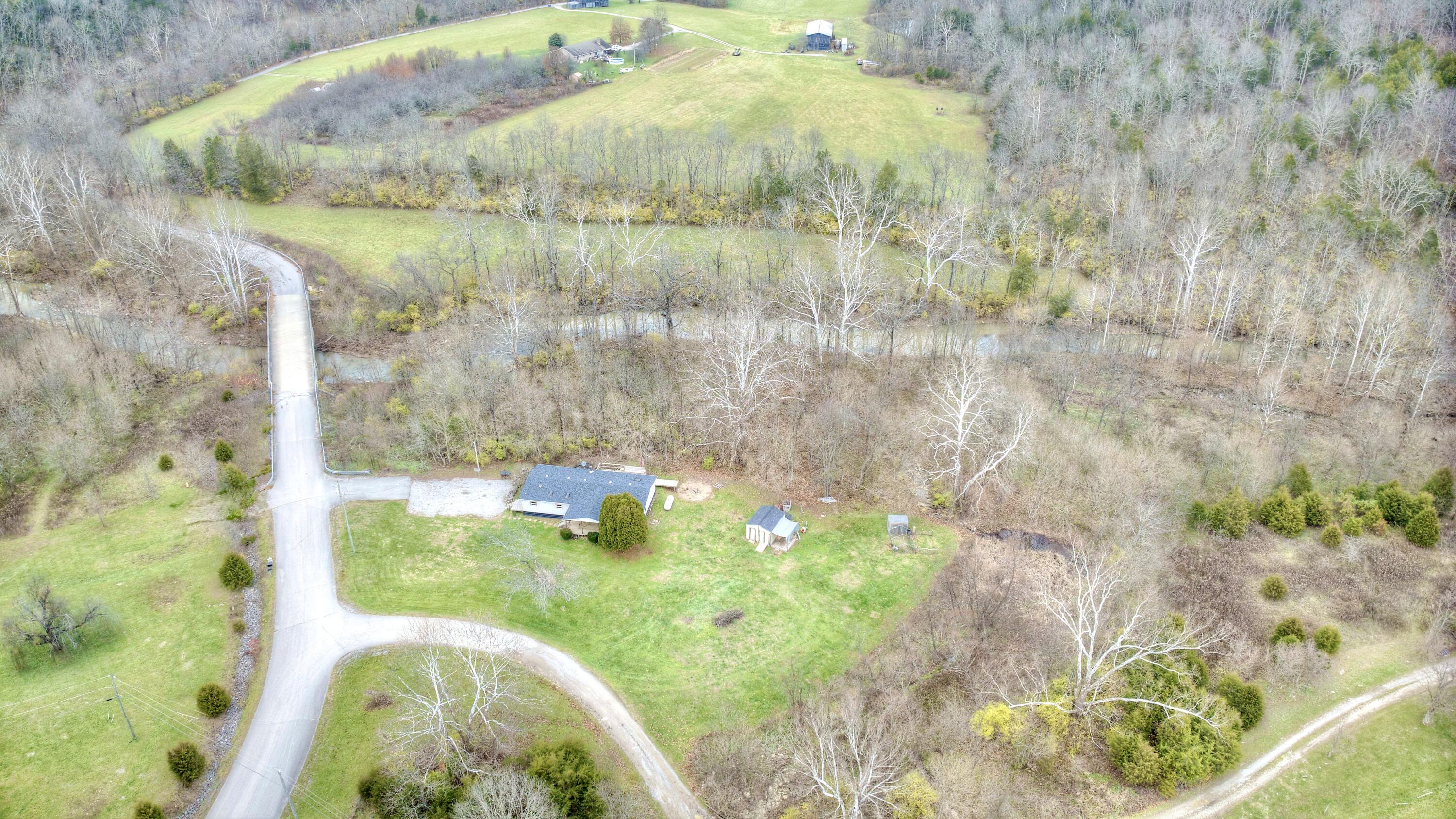 1030 Cross Rd Pike Corinth, KY 41010 - Photo 30 of 34
