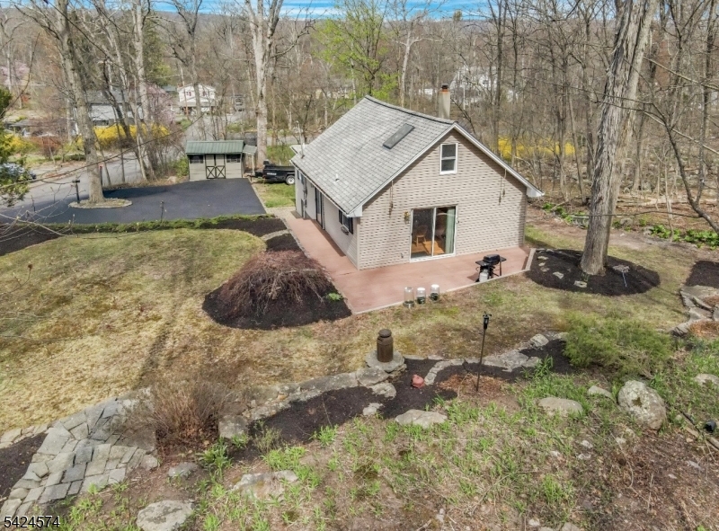 23 Old Woodland Trail Oak Ridge, NJ 07438 - Photo 5 of 21