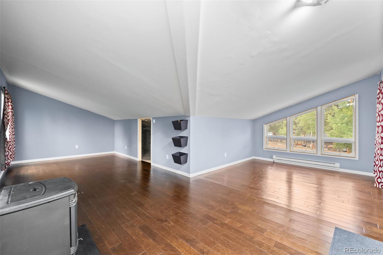 33678 Jenifer Road Pine, CO 80470 - Photo 33 of 48 Gallery Image 33