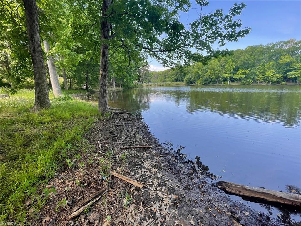 207 Buddle Drive Lexington, NC 27292 - Photo 4 of 6