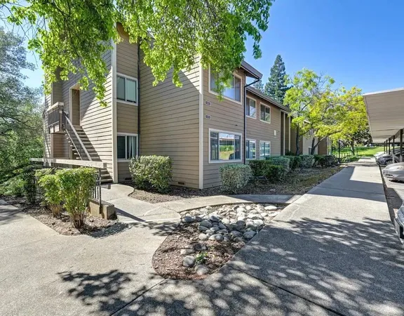 $235,000 | 9160 Madison Avenue, Unit 21, Fair Oaks, CA 95628