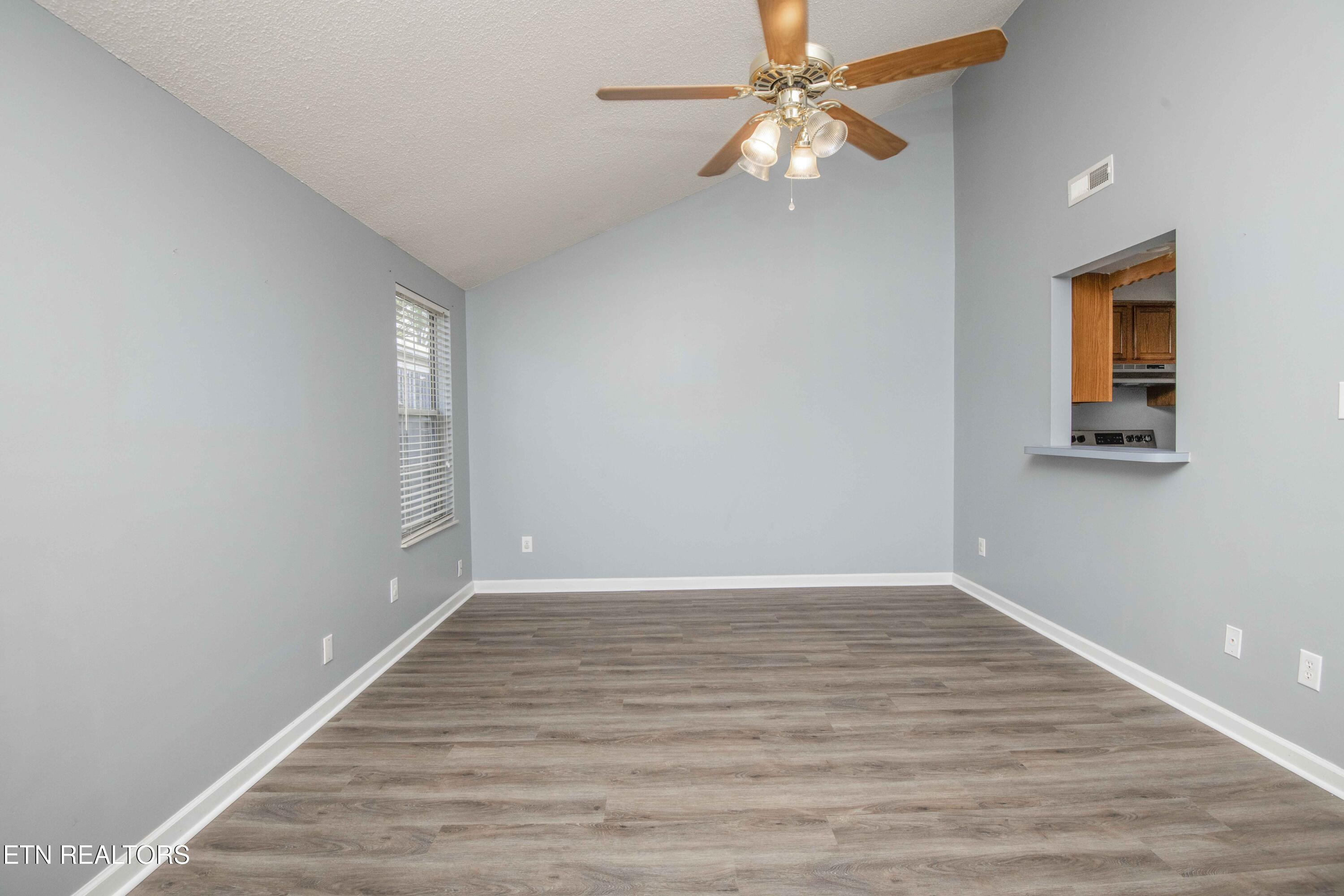 7920 Cavanaugh Way Powell, TN 37849 - Photo 12 of 31 12_1