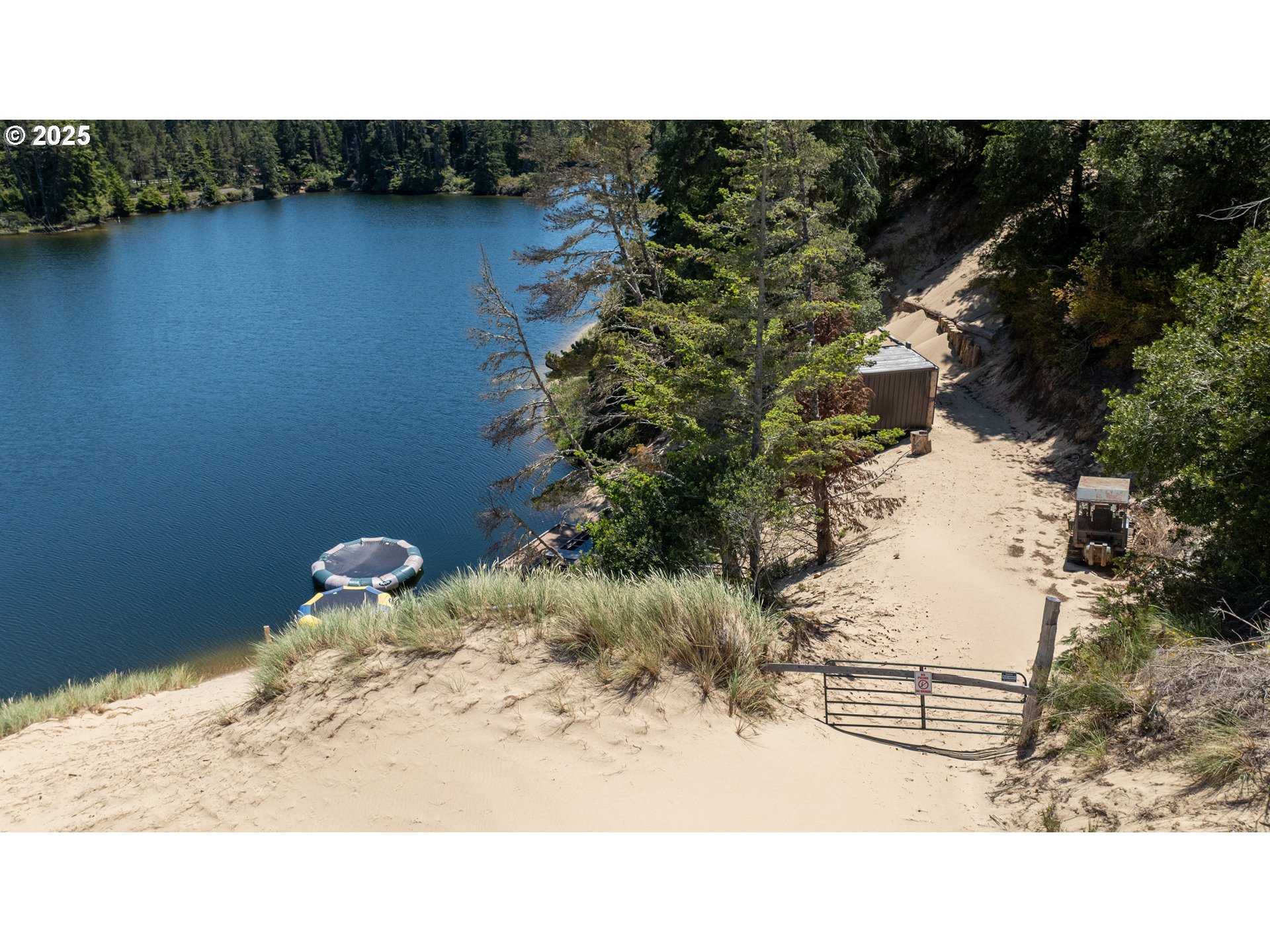 70298 Highway 101 North Bend, OR 97459 - Photo 17 of 45