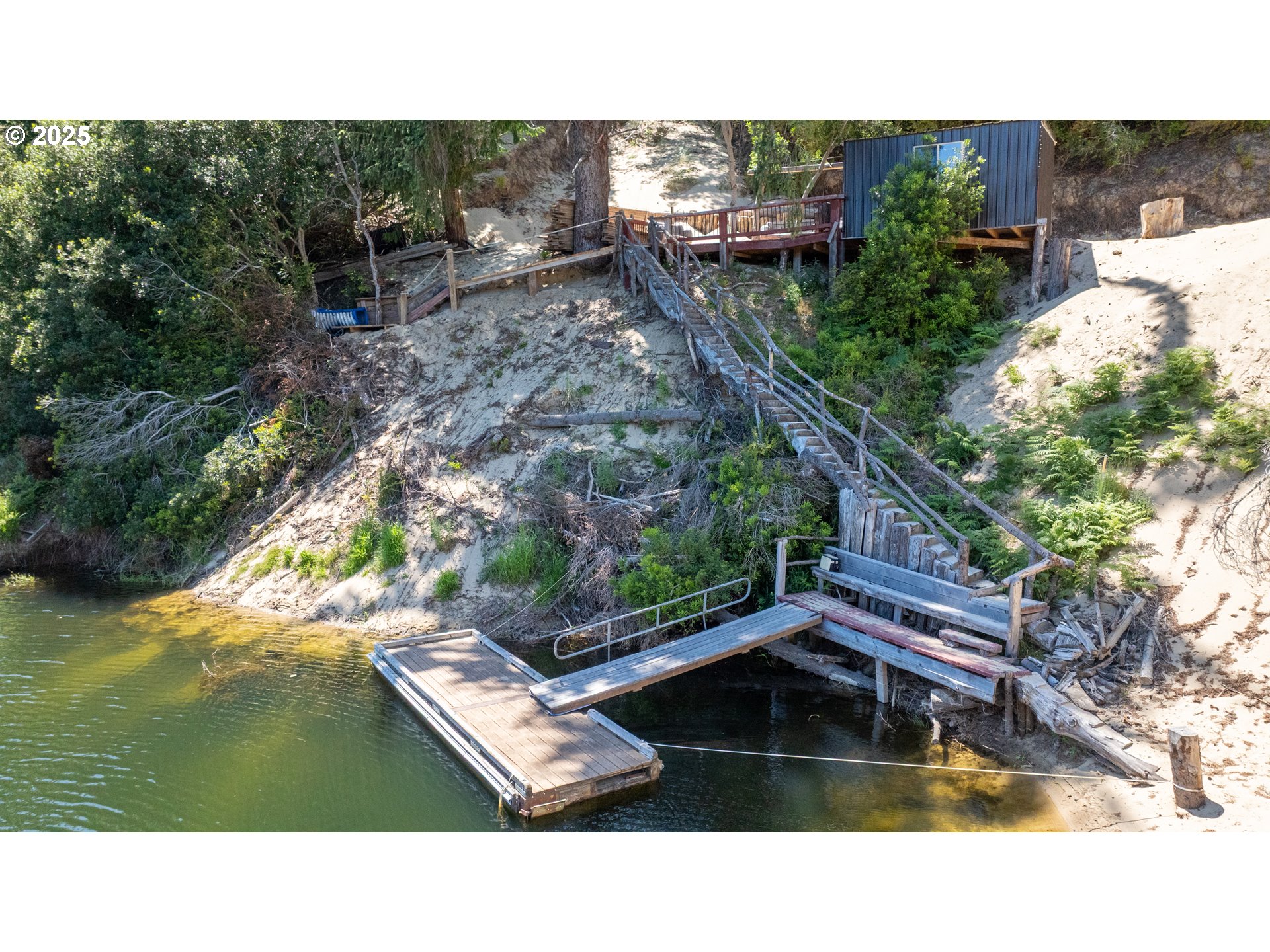 70298 Highway 101 North Bend, OR 97459 - Photo 22 of 45